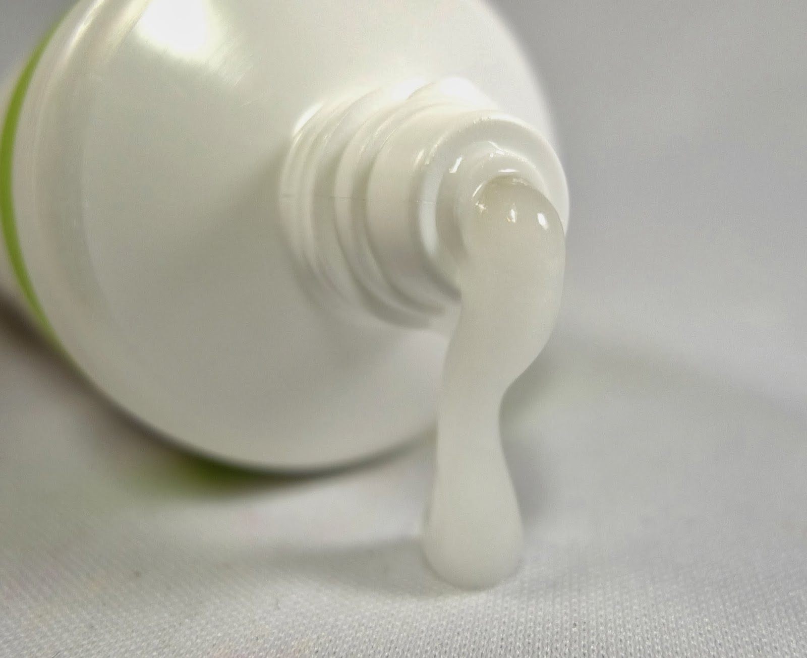 Hayan Korea Crystal Oatmeal Peeling Gel Review