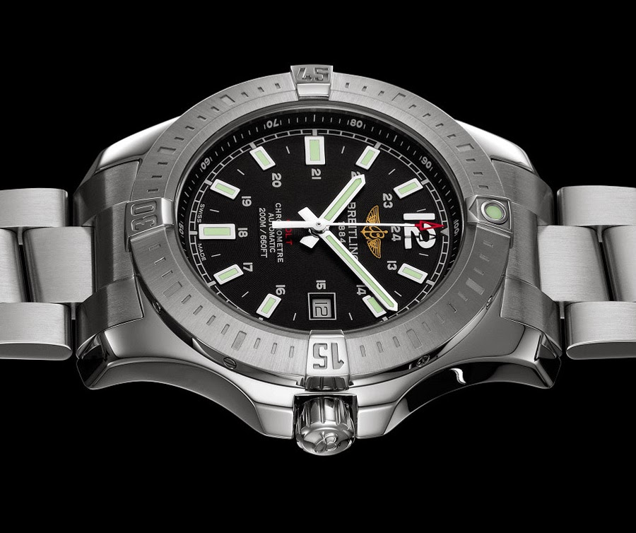 Breitling-Colt-Automatic-2014-side.jpg