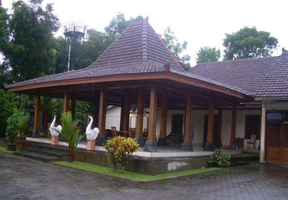 Model dan Desain Rumah Joglo Terbaru dengan Konsep Modern Model dan Desain Rumah Joglo Terbaru dengan Konsep Modern