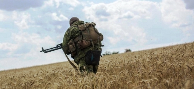 військових злочинців – військовослужбовців ЗС Росії, які беруть участь у бойових діях на території України