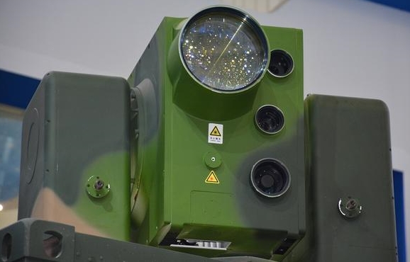 Китайська CASIC пропонує на ринку бойові лазери
