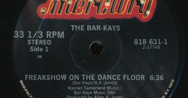 Drony Dj Electro Bass Bar Kays Freakshow On The Dance