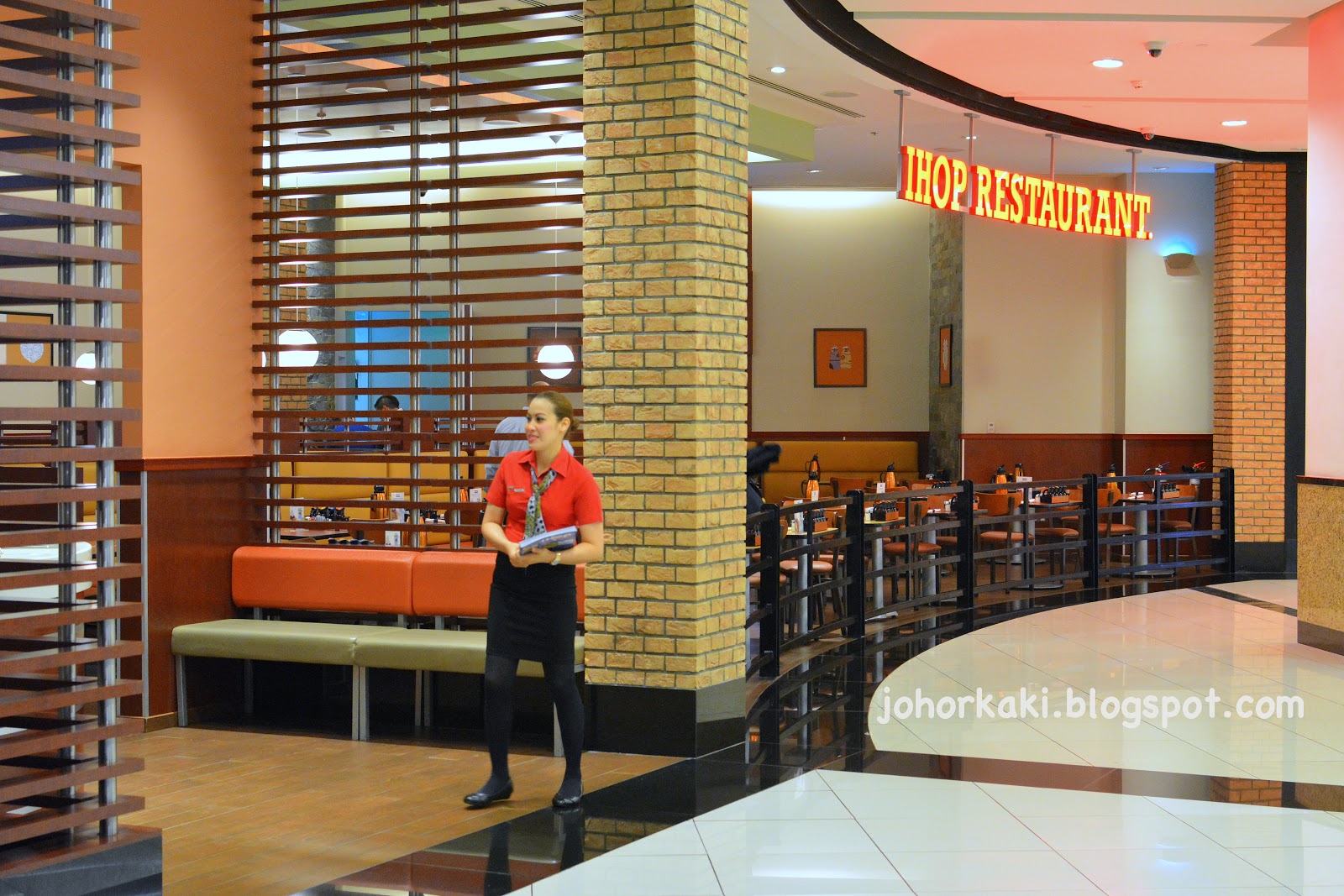 IHOP Mall of Emirates Dubai JK1235 |Tony Johor Kaki Travels for Food ·  Heritage · Culture · History