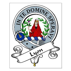 Lyon clan family crest