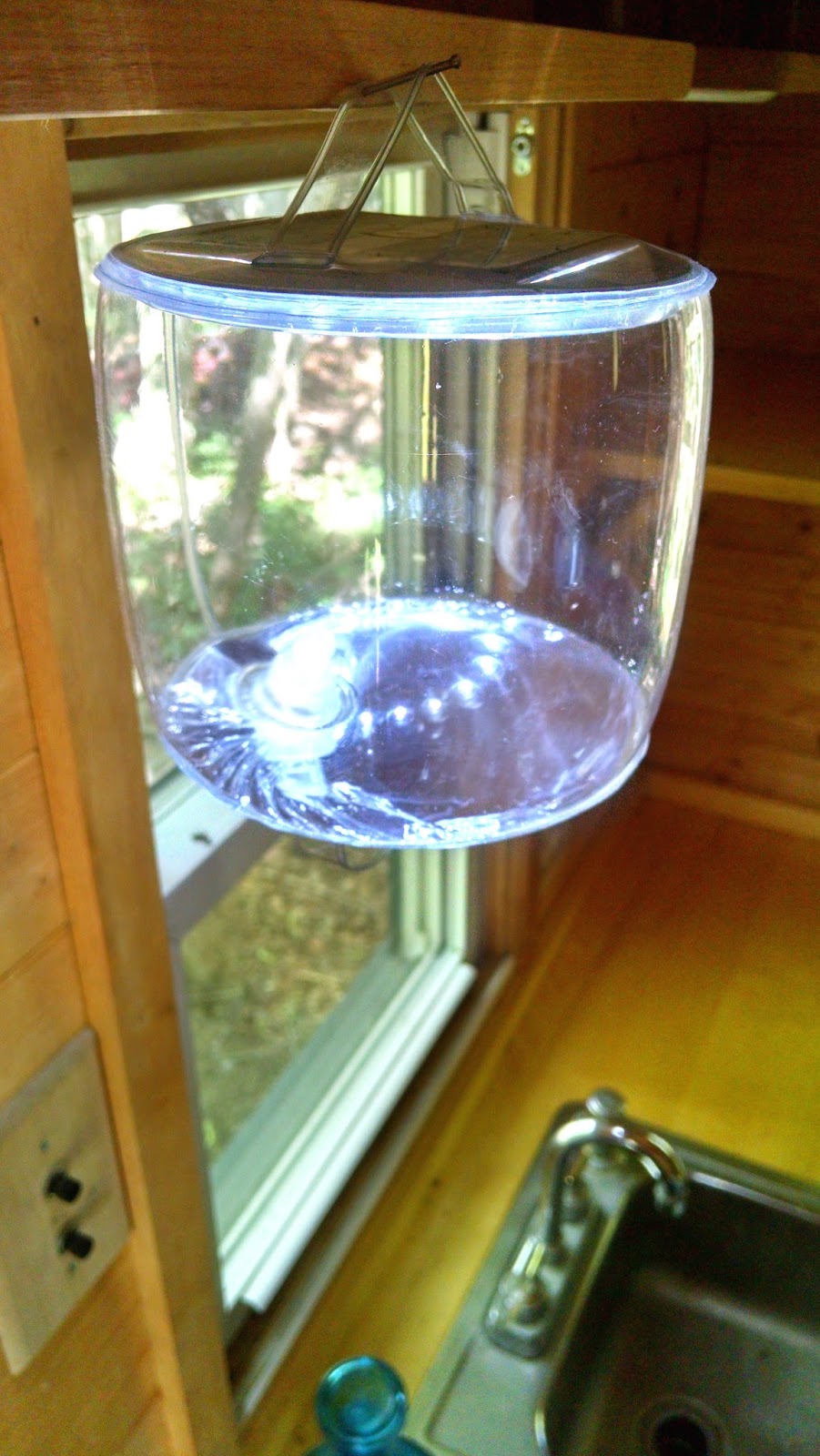 A Vintage Tumbleweed XS Tiny House Tour it!