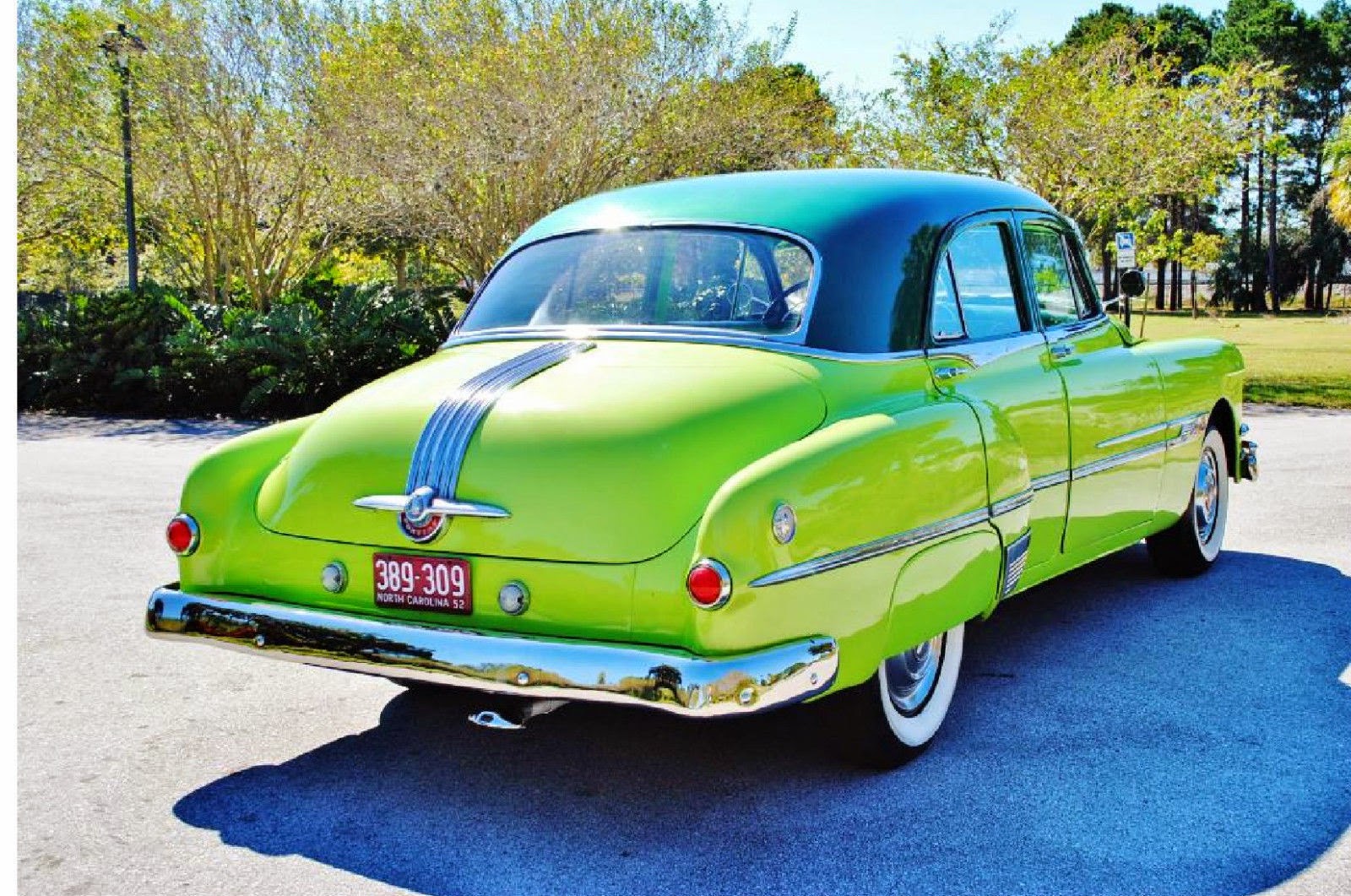 All American Classic Cars: 1952 Pontiac Chieftain DeLuxe 4-Door Sedan