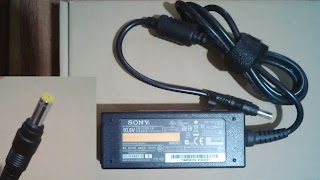 Adaptor Original Sony Vaio 10.5V 1.9A