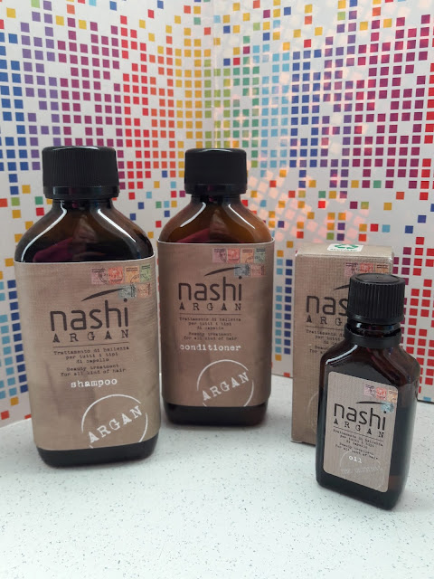 Nashi argan szampon nawilżający z olejkiem arganowym i lnianym do wszystkich rodzajów włosów