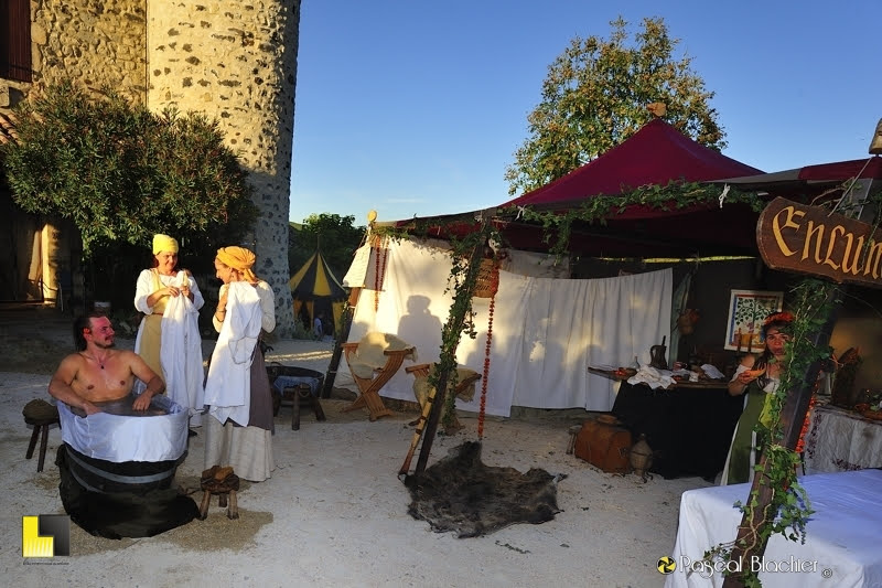 saint vincent de barres bain public medieval photo Pascal Blachier