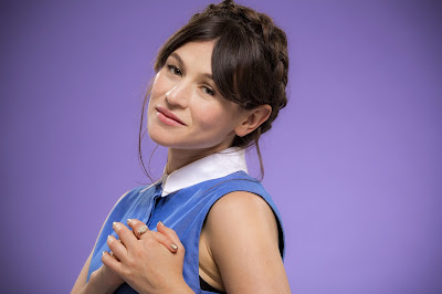 Yael Stone HD Wallpaper Yael Stone HD Wallpaper