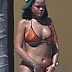 Rihanna shows off hot new curvaceous bikini body(photo)