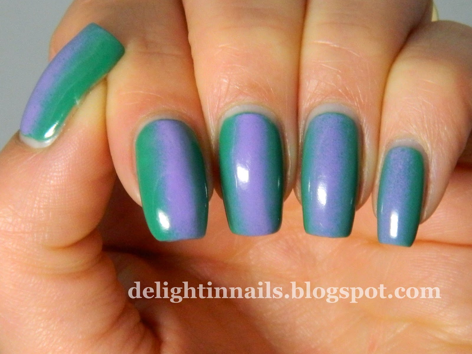 Lilac and Teal Gradient