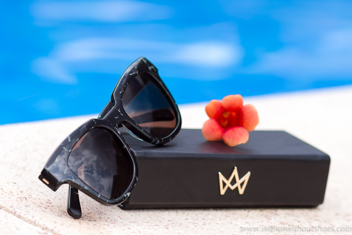 Gafas de sol de diseño moderno con estilo AM Eyewear de Visiona 2016 modelo Melaine en acetato color negro Tendencias en gafas de sol que llevan este verano las influencers bloggers famosas