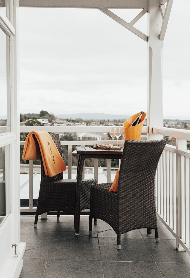 Hôtel du Marc Inspired Rooms | Hilton Lake Taupo