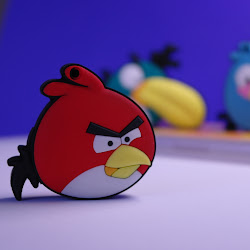 oPLAYma: Angry Birds combat mates