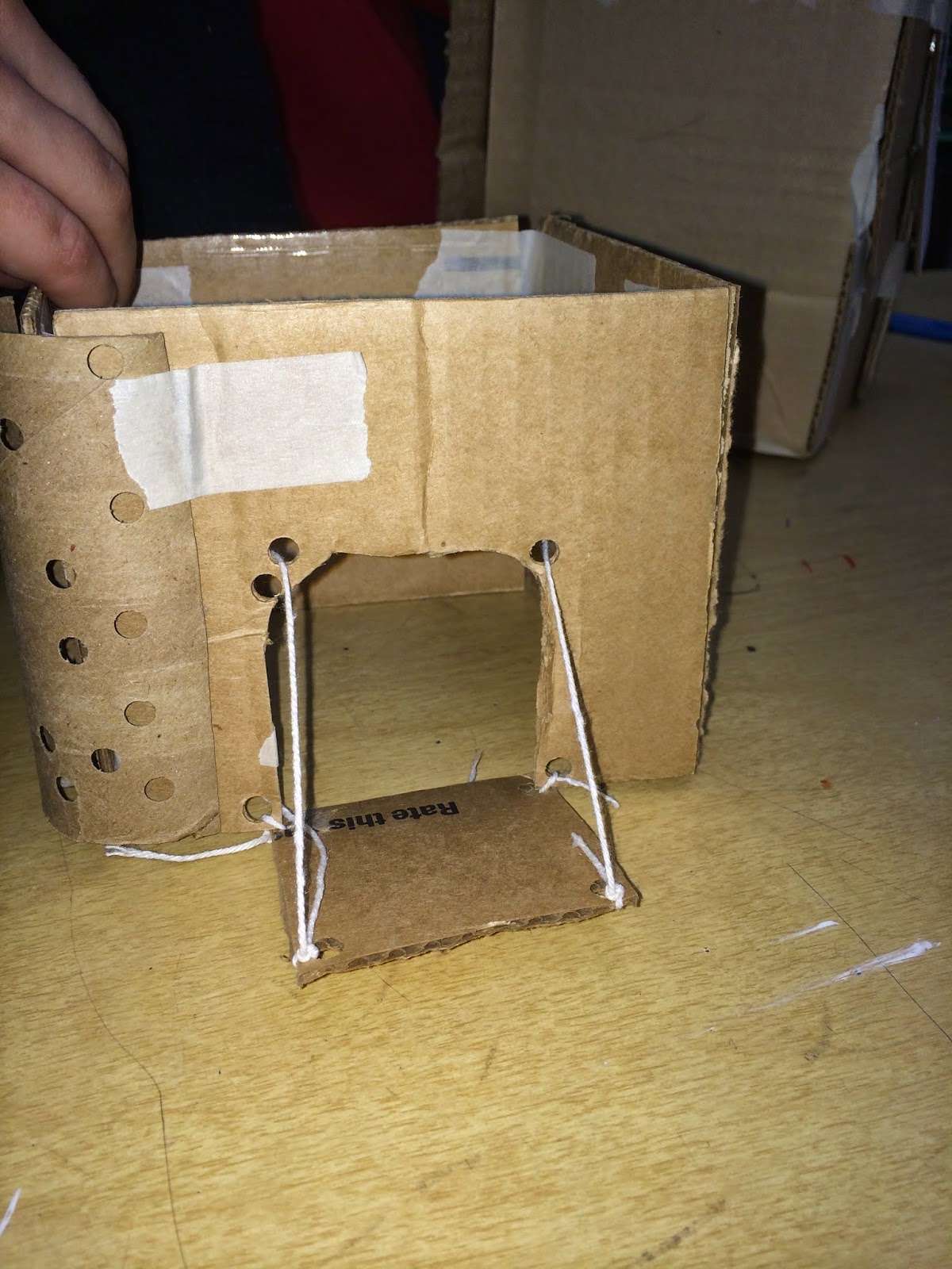 Art Makes Kids Smart Cardboard Construction Center