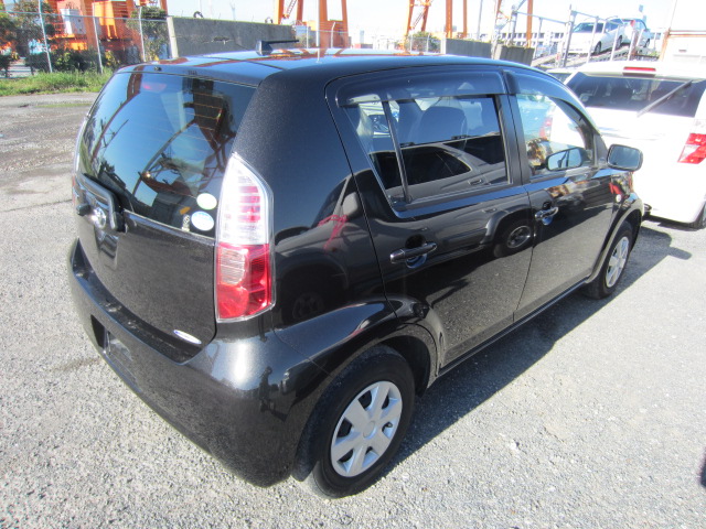 Toyota passo багажник