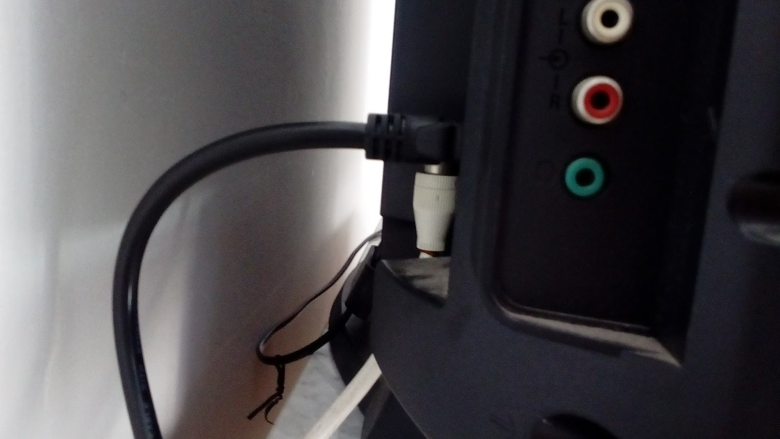 Sony Bravia KDL32D3000 and HDMI Andys IT Blog