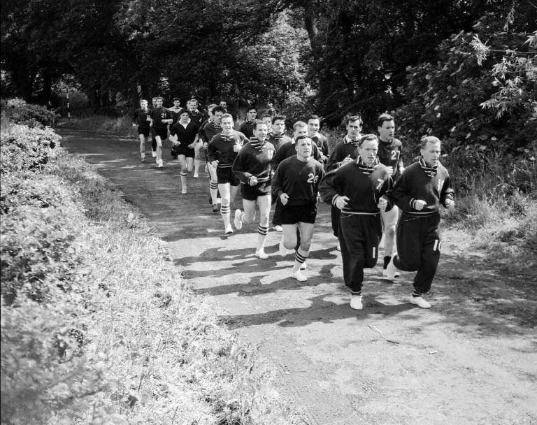 Paradise Lost The Oxgangs Edinburgh School Summer Holidays 1958 1972 paradise-lost-the-oxgangs-edinburgh-school-summer-holidays-1958-1972