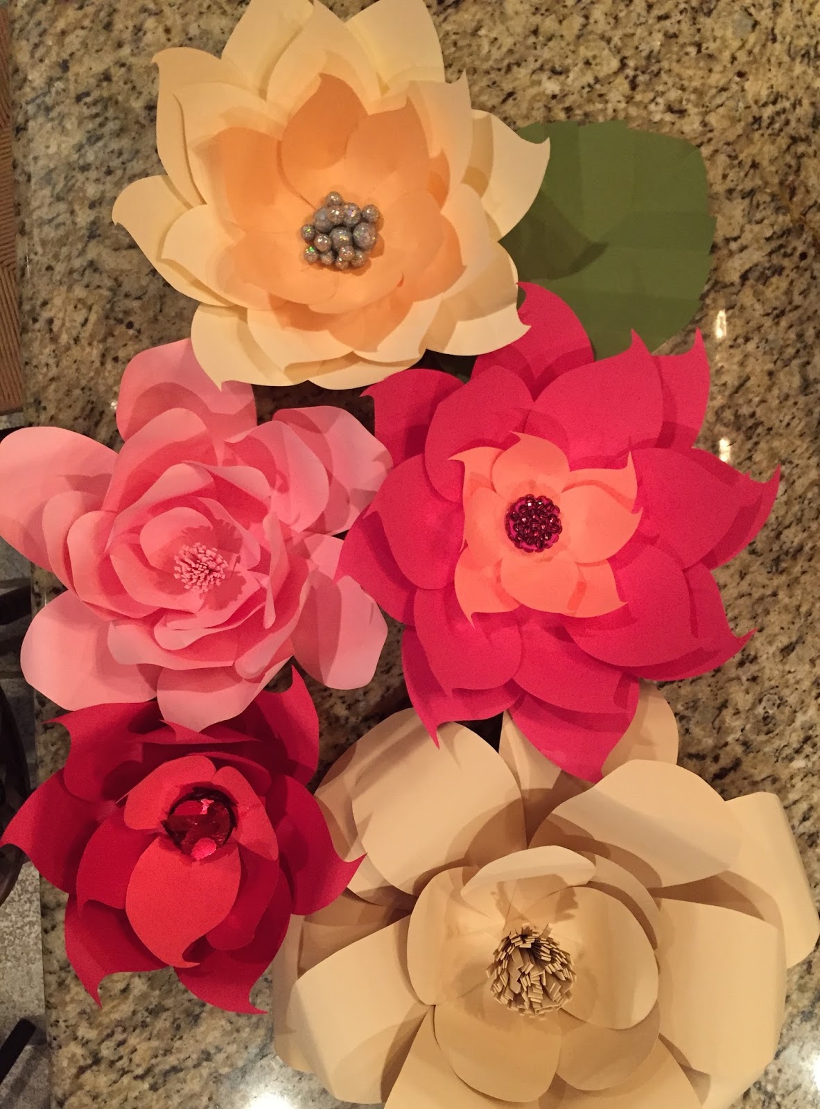 Wawawaughs MAKING CARDSTOCK FLOWERS...