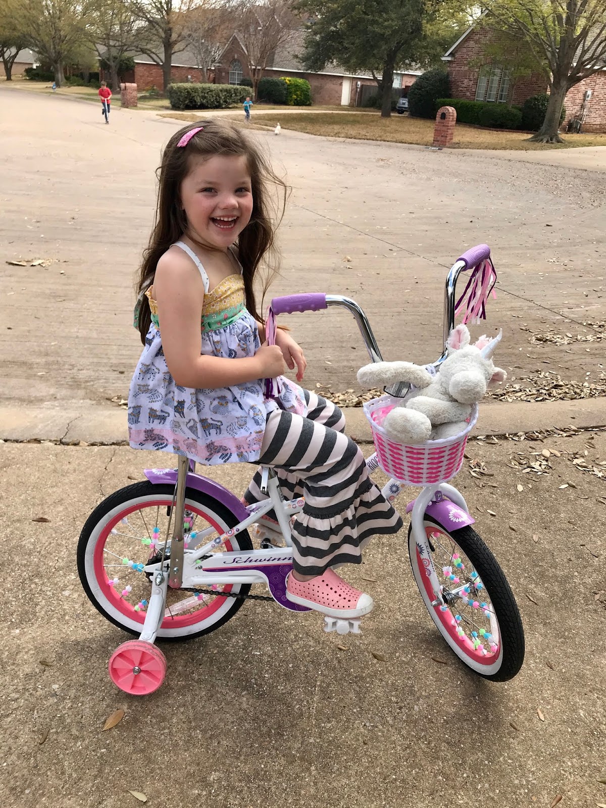 Momfessionals: Happy Birthday, Griffin