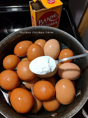 add baking soda when boiling eggs 