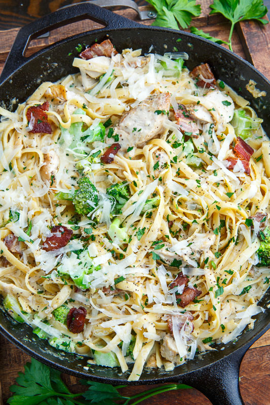 Broccoli and Bacon Chicken Alfredo Linguine Broccoli and Bacon Chicken Alfredo Linguine