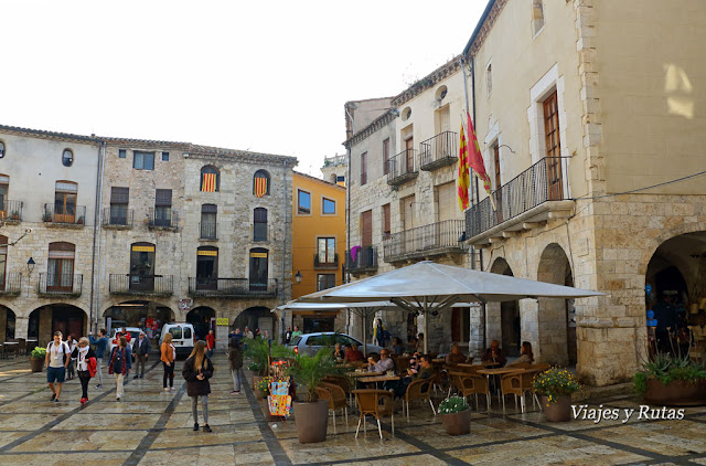 Plaza Mayor de Besalú, Gerona