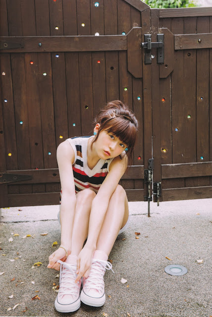 B.L.T VOICE GIRL 2 B.L.T VOICE GIRL 1