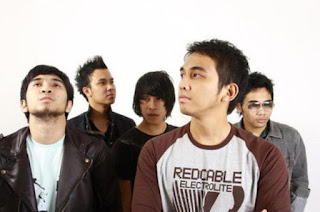 CHORD AND LYRICS LYLA - KEHABISAN WAKTU CHORD AND LYRICS LYLA - KEHABISAN WAKTU