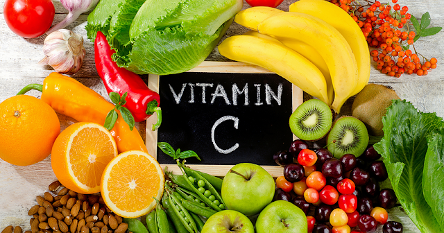 Công dụng của vitamin C với việc trị mụn