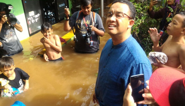 Atasi Banjir Di Jakarta, Anies Siapkan Jurus Gali 1,8 Juta Lubang, Begini Cara Kerjanya anies baswedan, banjir jakarta, atasi banjir jakarta