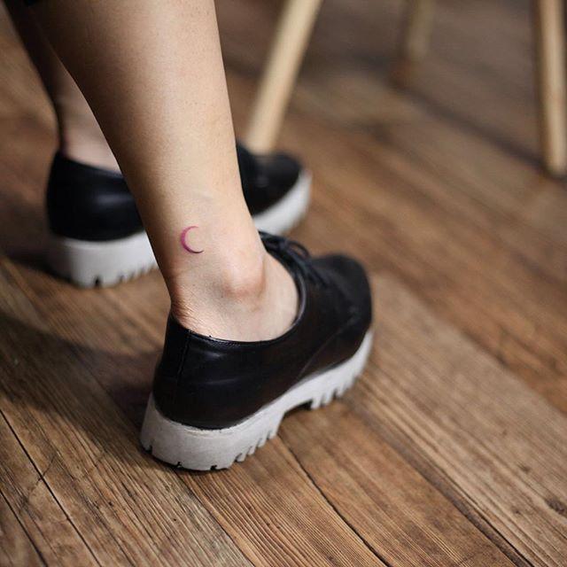 Tatuagens Minimalistas para as mulheres! Tatuagens Minimalistas para as mulheres!
