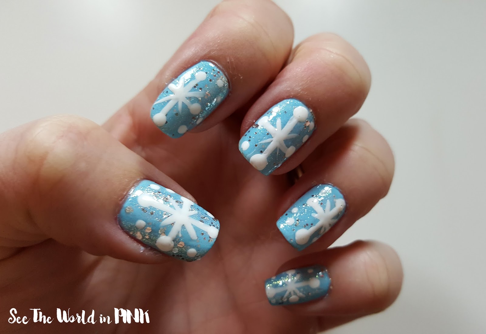 Manicure Monday - Blue, White and Silver Snowflakes! 