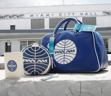 How Retro.com: Vintage Pan Am Bags