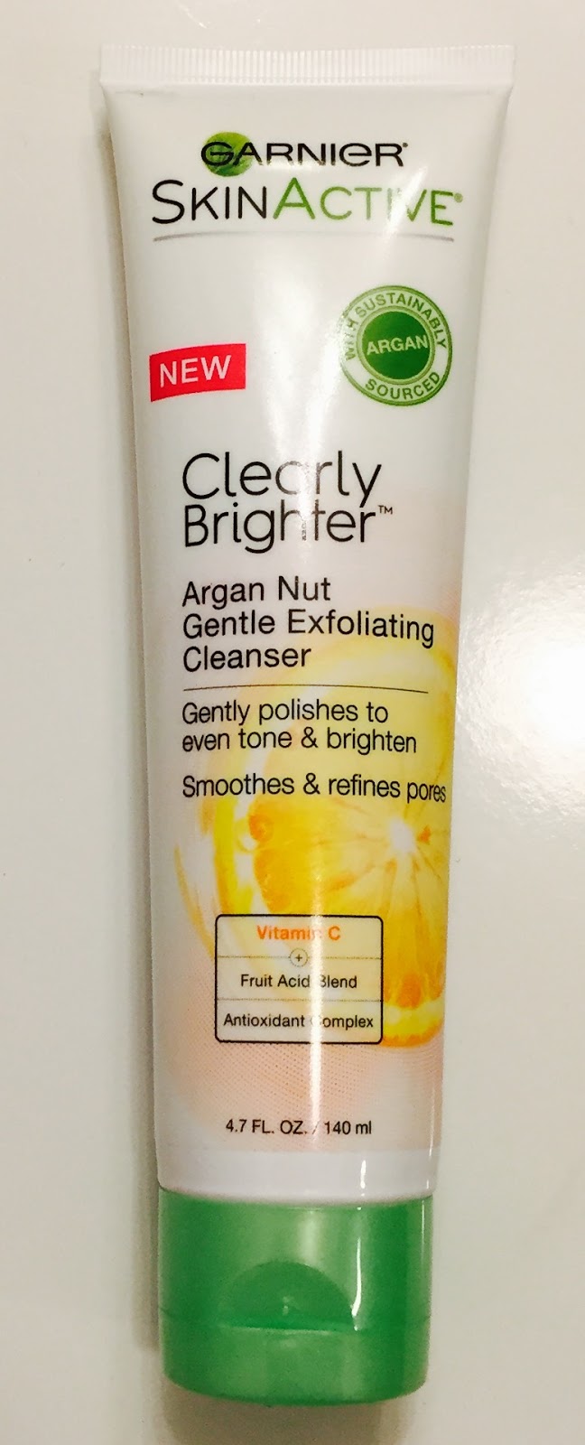 Garnier Skin Active Clearly Brighter Argan Nut Gently Exfoliating Cleanser