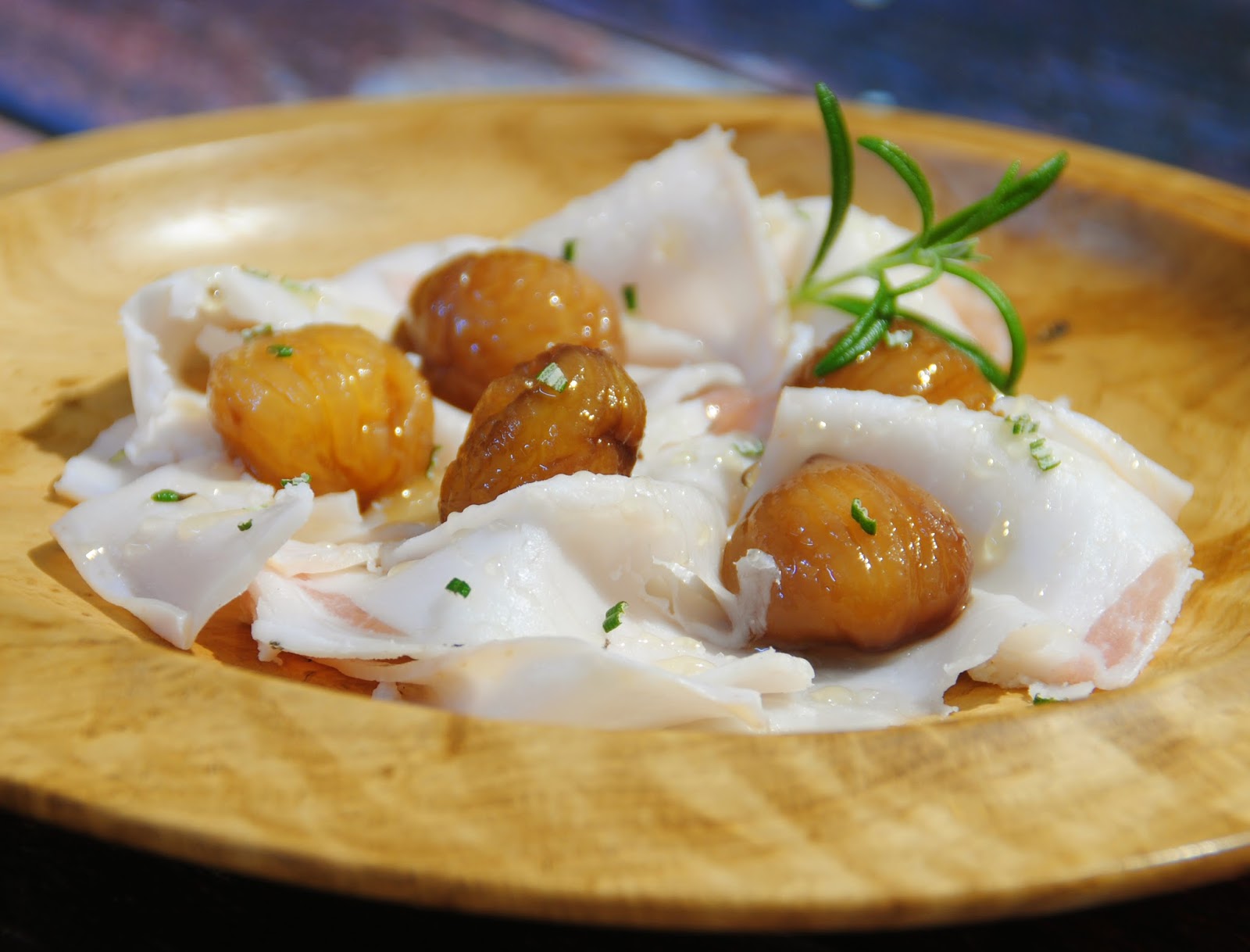 Lardo con Castañas romero y miel... Hoy para cenar