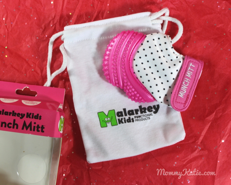 Holiday Guide: Last Minute Gift for Baby with the Munch Mitt