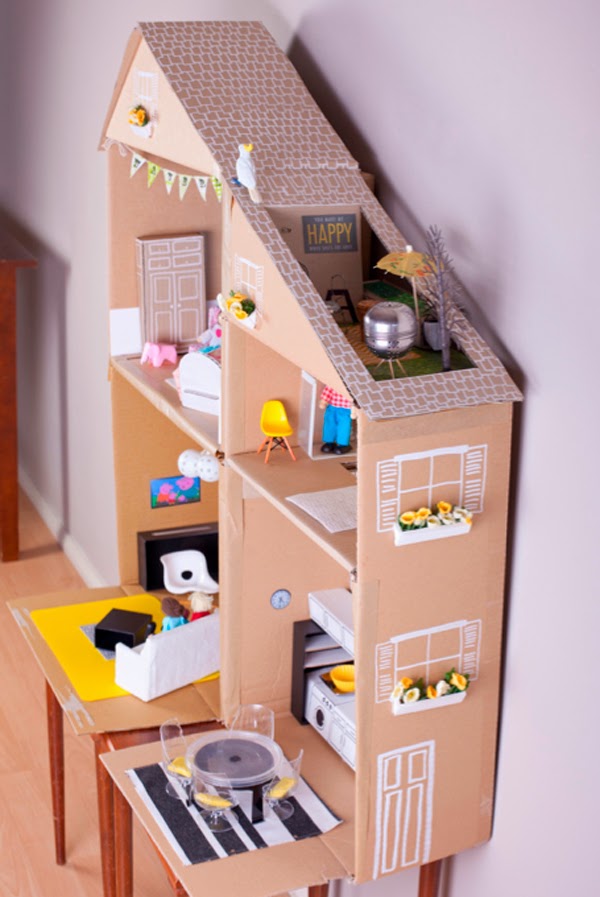 Casita de muñecas / Dollhouse