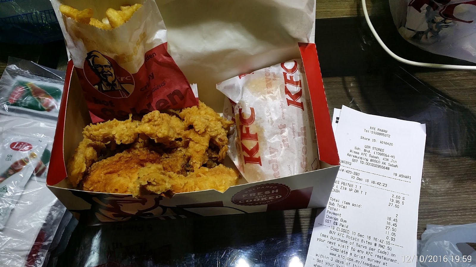 Foodie Camera KFC Malaysia Crispy Tenders Super Jimat Box