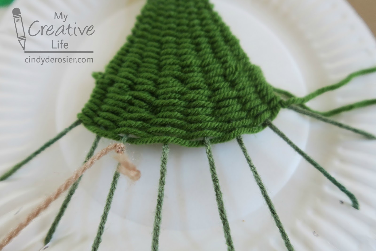loom christmas tree