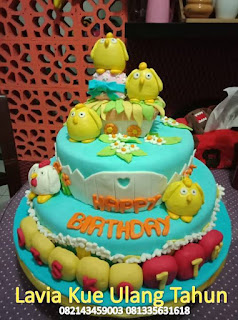 Kue Tart Ulang Tahun 2 Susun Hias Chicken Little Kue Tart Ulang Tahun 2 Susun Hias Chicken Little