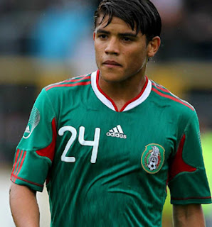Jonathan dos Santos - dos santos - jugador mexicano - uniforme de méxico - selección de mexico - selección de futbol de mexico