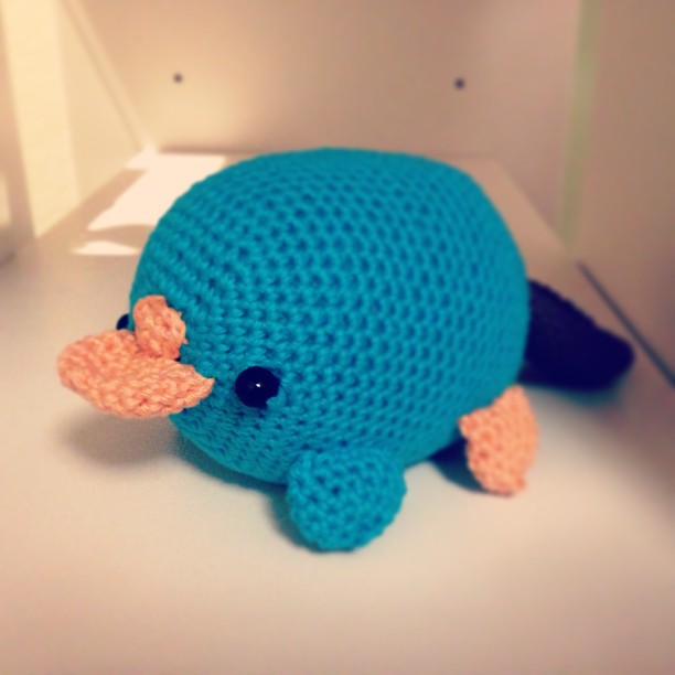 doni-handmade-perry-the-platypus-ornitorinco-pattern