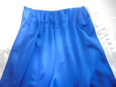 両脇 ロゴ織り柄ライン バーティカルポケット