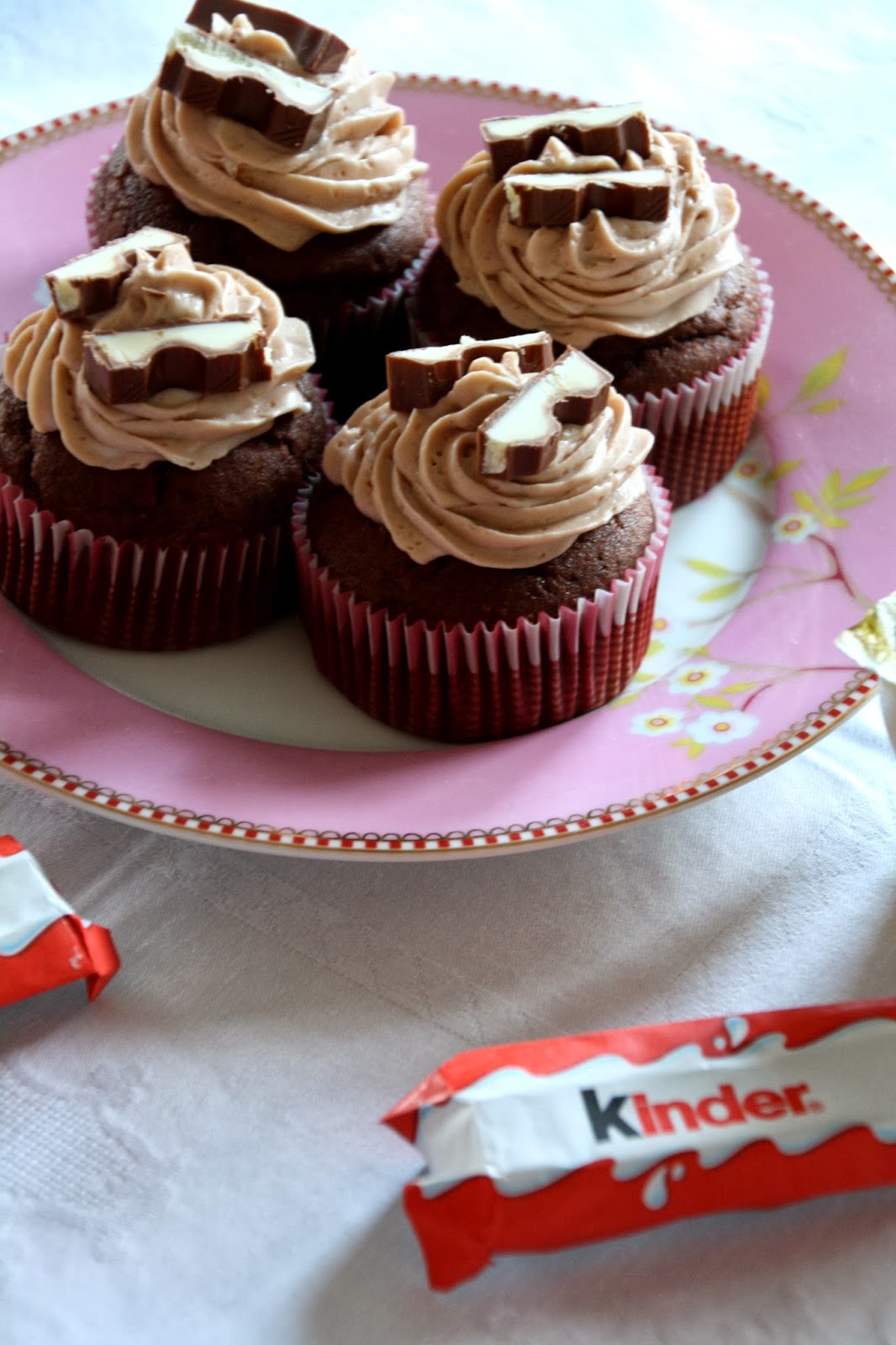 creative bakery: _Kinderschokolade-Vanillepudding-Cupcakes