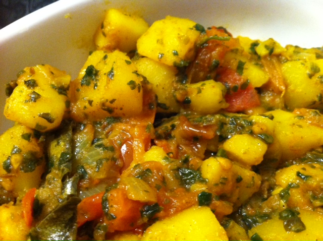 Spicy indian potatoes; with spinach and tomatoes ~ Zelena's Kitchen