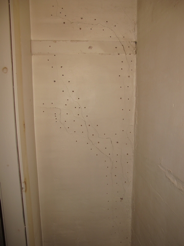 Review Wally S Plaster Repair Kit Confessions Of An Antique Home I Vacuumed Each Hole To Clean It Of All Dust And You Ll Also Want Vacuum The Floor Other Nearby Items Plaster Gets Everywhere