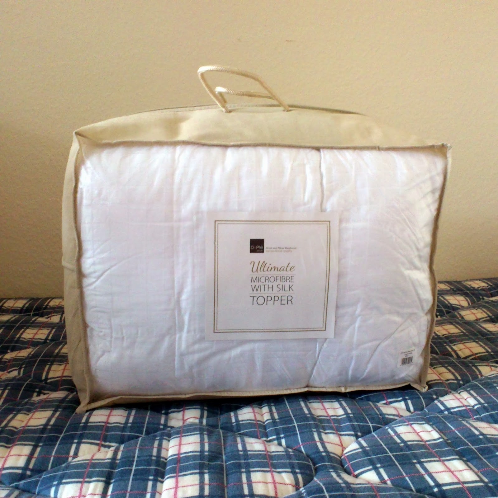 Single Mother Ahoy! Review Duvet & Pillow Warehouse Mattress Topper