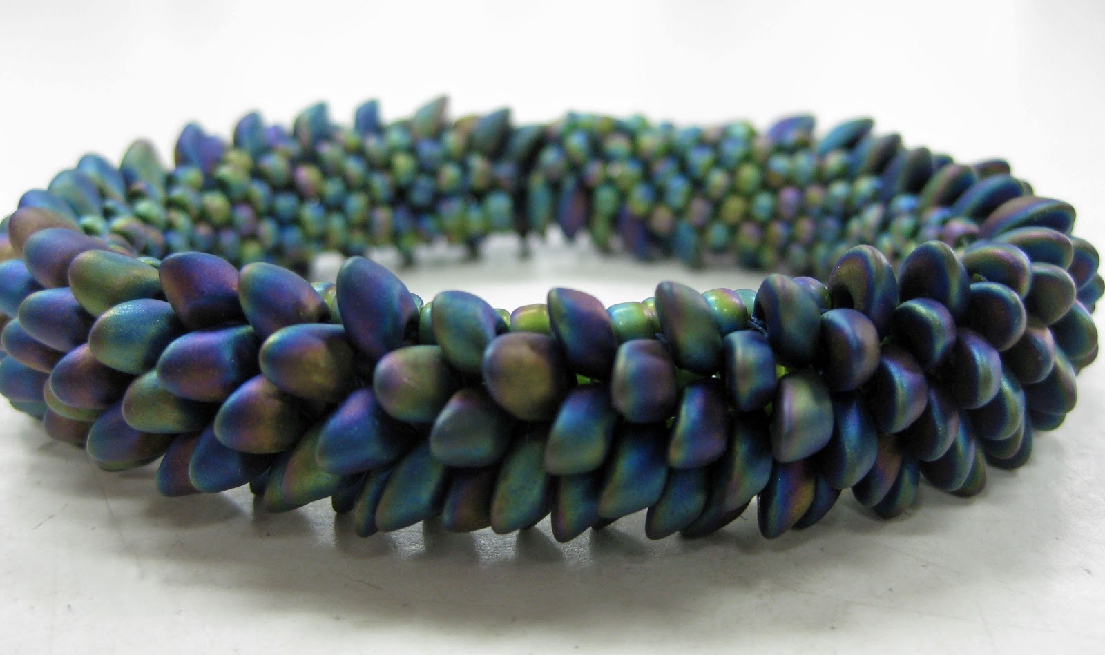 Bead Street Online Long Magatama Drops